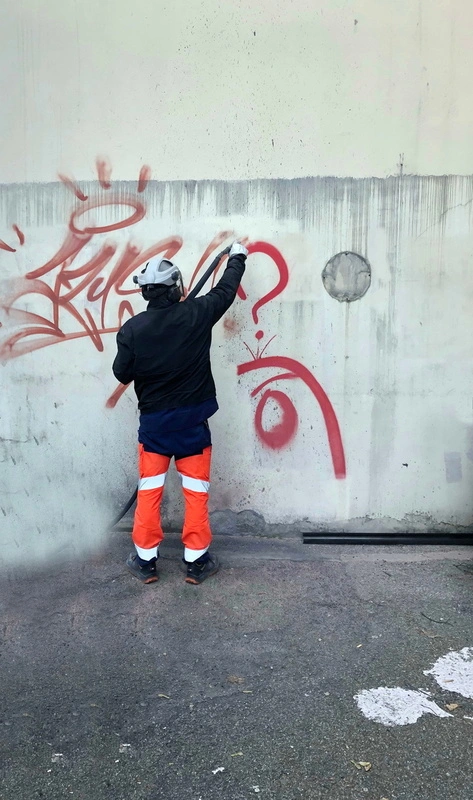 Nettoyant graffitis intense